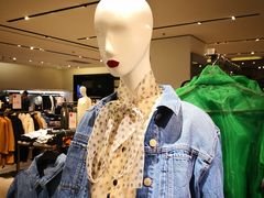 -ZARA(世贸天阶店)