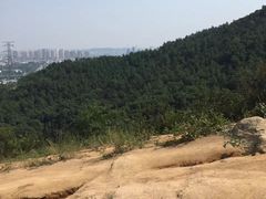 -灵岩山风景区