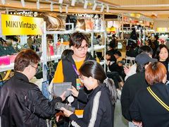 -万达广场(南昌红谷滩店)