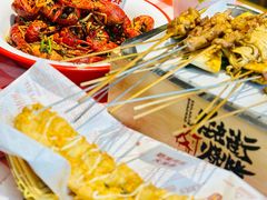 甜麻干煸小龙虾-在老街·淮安大排档·甜麻干煸龙虾·烧烤(河下古镇店)