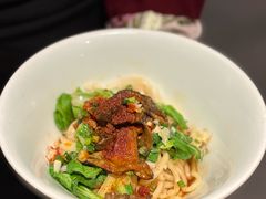 油泼菌子饵丝-一坐一忘云南菜(嘉里中心店)