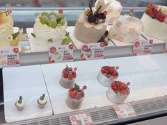 -花花卷卷·鲜食蛋糕(静安久光百货店)