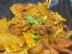 -醉人椒麻辣香锅(王府井喜悦店)