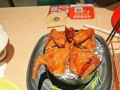 招牌脆皮乳鸽子-避风塘(宝山万达店)