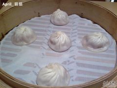 半屉包子-鼎泰丰(当代商城店)