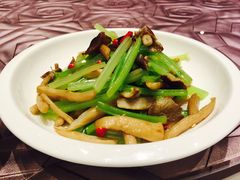 -新花城蟹粉馆(乌鲁木齐店)