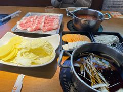 -呷哺呷哺(松北万象汇店)