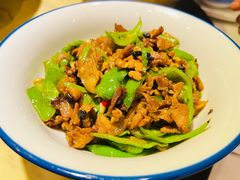 -俏湘厨•地道湘菜(建华南路店)