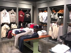 -Hollister(天环广场店)