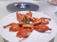 烤乳鸽-利苑酒家(华熙国际店)