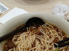 -李先生牛肉面大王(北京站售票厅餐厅)