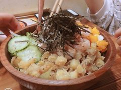 -Poke lemon海鲜波奇饭·柠檬茶(金碧开放小区店)