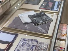 -万事利丝绸(杭州大厦店)