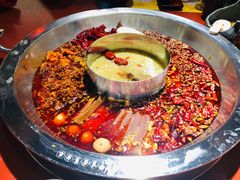 -谭鸭血老火锅(龙湖宝山天街店)