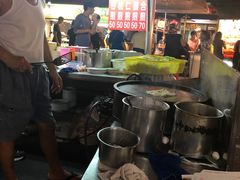-六合夜市