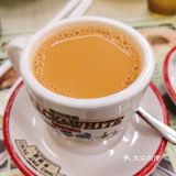 排队王开到宝山来了