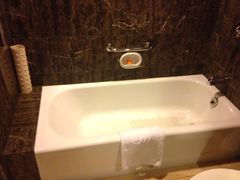 卫生间-月亮河温泉度假酒店