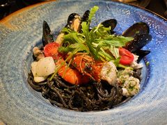 黑金海胆波奇饭-囧吉香生蚝牛排馆(湖北路店)