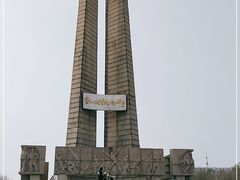 -唐山抗震纪念碑广场