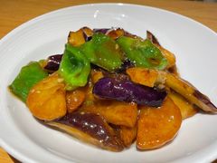 -关东小磨东北菜(上海长风大悦城店)