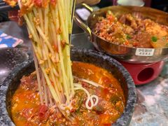 -浩海火燒雲傣家菜(芮欧百货店)