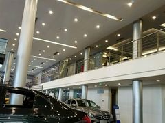 -天津波士信达奔驰4S店(卫津南路店)