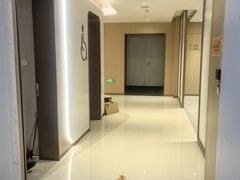 -安东易迷你仓自助寄存仓库(淞虹路店)