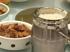 -老季市·三代非遗传承·地标美食老汁鸡(工农路店)