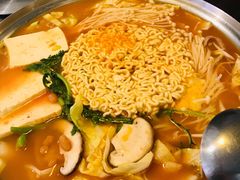 部队火锅-富乐满韩国正宗炸鸡韩国料理(虹泉路店)