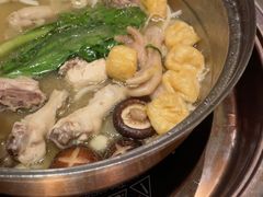 -润园四季椰子鸡火锅(海上世界店)