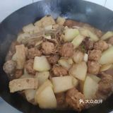 味美色鲜的鲁山揽锅菜