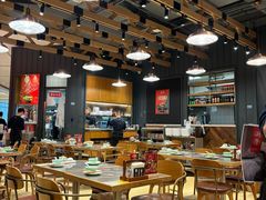 -潮界(LU·ONE凯德晶萃广场店)