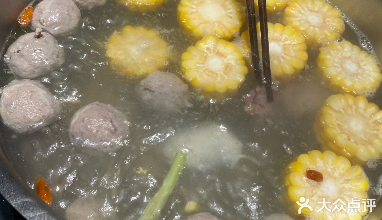 潮汕牛肉火锅！清汤的锅底Q弹的牛肉！