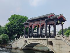 -梁园