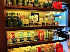 零售区-星巴克(杭州银泰城西一店)