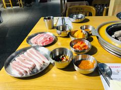 -姜虎东白丁烤肉(恒隆广场店)