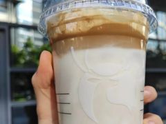 圣诞初雪丝绒拿铁-瑞幸咖啡(西丽地铁站店)