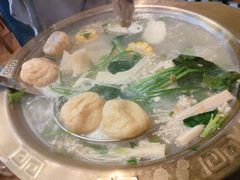 -天成·潮州牛肉脆肉鱼生蚝自助火锅