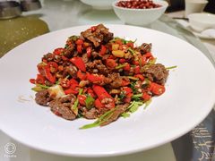 -小芙蓉湘菜馆(易生活购物公园店)