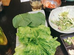 -臻牛烤肉