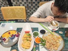-滕记星发餐室·新加坡菜(巨鹿路店)