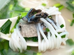 -什家婆乌鸡米线(阳光街店)