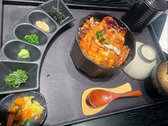 一鳗三吃-玄白·炭烤活鳗(上海首店)