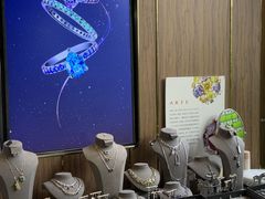 -广州周大福金融中心