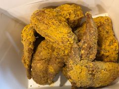 芝士炸鸡-BHC炸鸡(明洞总店)