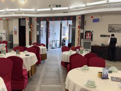 -五谷芳乳鸽王(海景店)