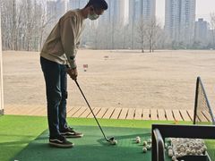 -北京鸿华高尔夫练习场