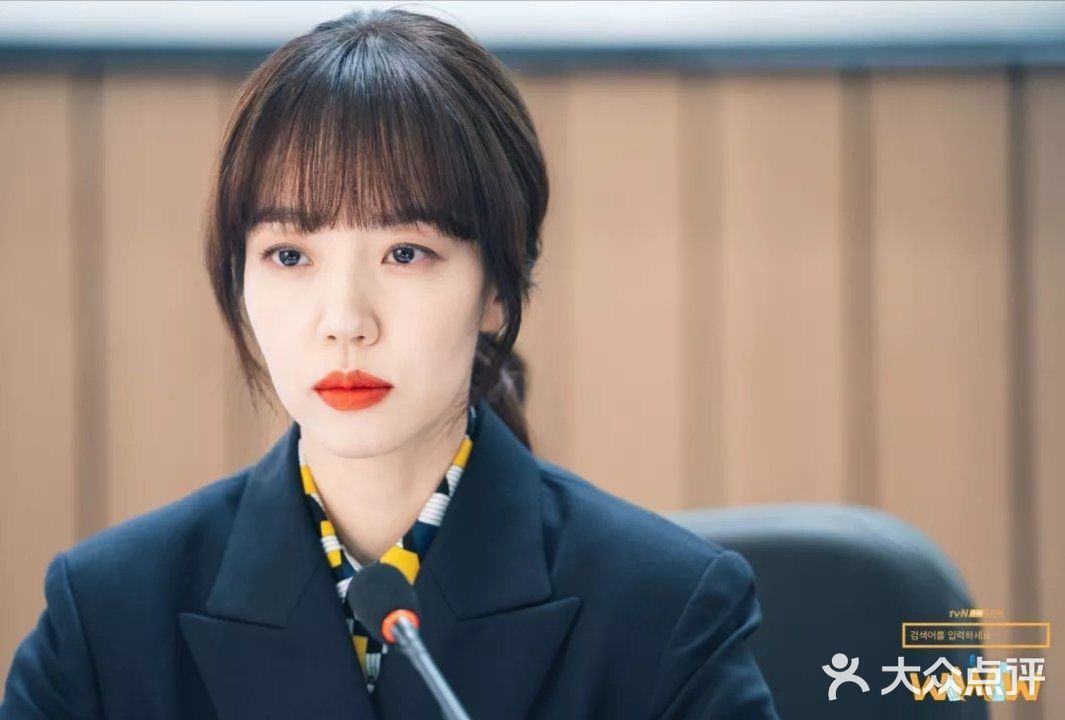 女主超A？？那我怎么能错过！[加油]