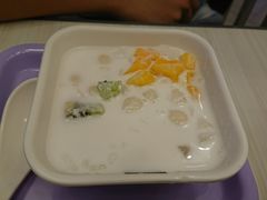 杂果小圆子-满记甜品(优客百盛店)