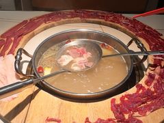 -牛人日志·鲜牛肉骨汤火锅(万科里瑧店)